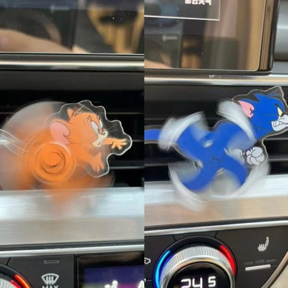 Tom and Jerry Cartoon Peripheral Car Air Outlet Decoration Air Conditioner Acrylic Clip Rotating Toy